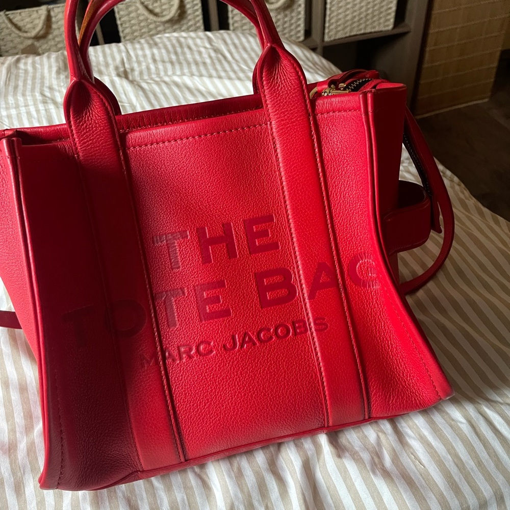 Red leather Marc Jacobs tote bag